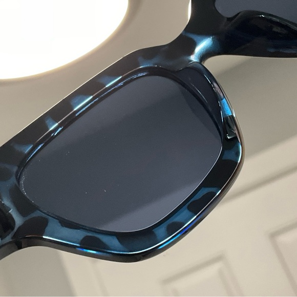 Prive Revaux prive Island Girl S Polarized Sunglasses blue tortoise main image 6